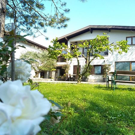 Pri Martinovih Apartment Deskle Exterior photo